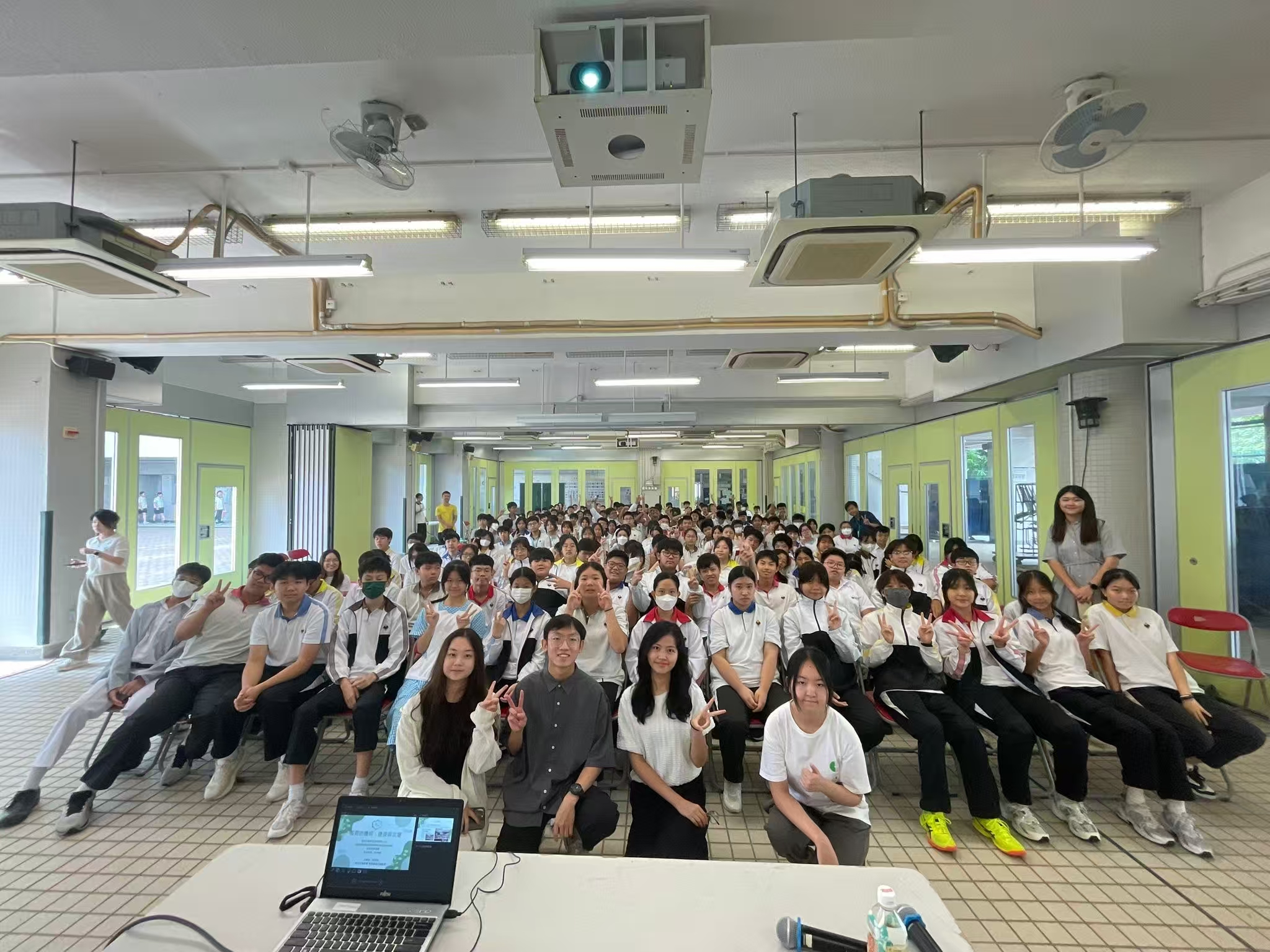 學校講座2025照片
